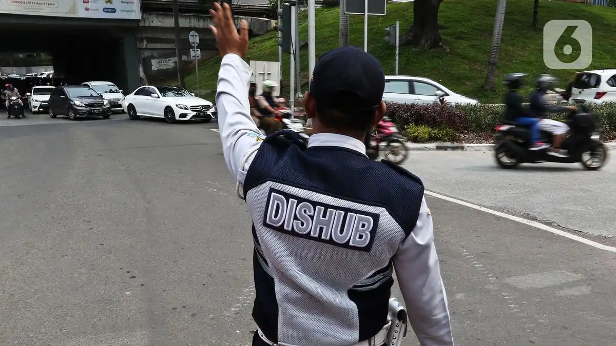 1.420 Personel Dishub DKI Dikerahkan untuk Mengurai Kemacetan Jakarta