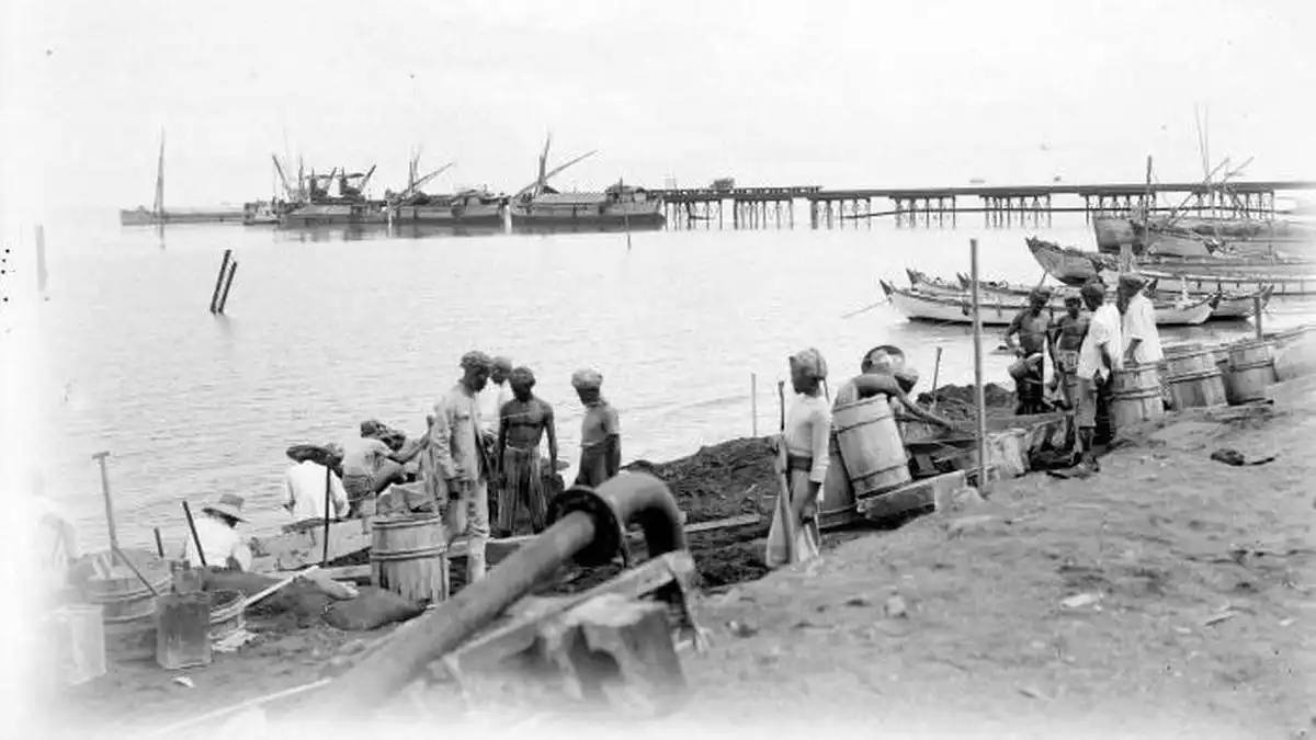 Jalan Raya Anyer-Panarukan: Biaya Pembangunan, Sistem Kerja, dan Warisan Sejarahnya