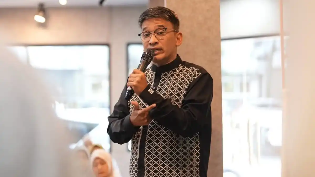 Polda Metro Dalami Laporan Ruben Onsu Terkait Unggahan Video Call Polda Metro Dalami Laporan Ruben Onsu Terkait Unggahan Video Call