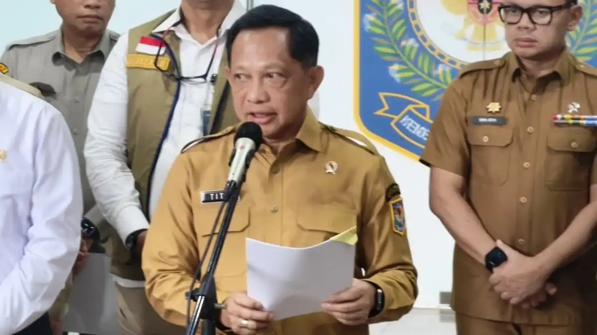 Mendagri Minta Daerah Waspadai Kenaikan Beras, Telur, dan Ayam