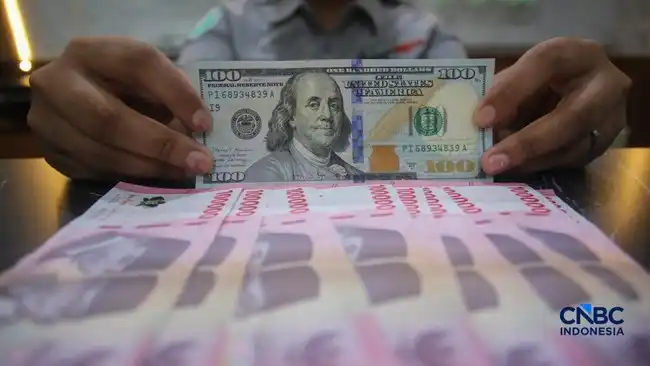 Rupiah Berbalik Tertekan di Awal Pekan, Intervensi BI Disiapkan Menghadapi Gejolak Global