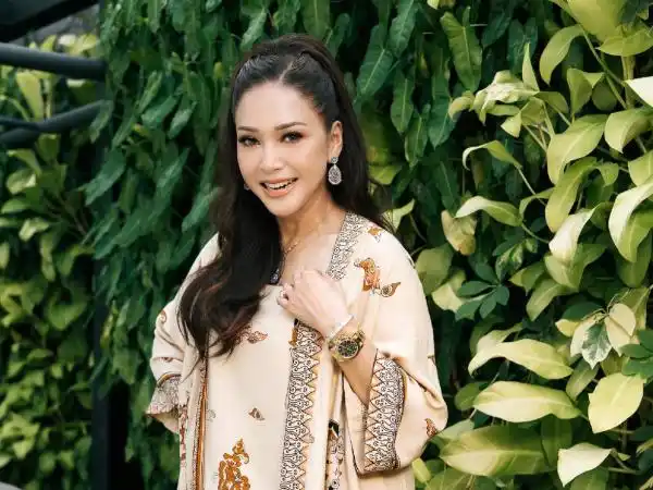 Maia Estianty Batasi Interaksi di Threads setelah Unggahan soal Rezeki Disorot