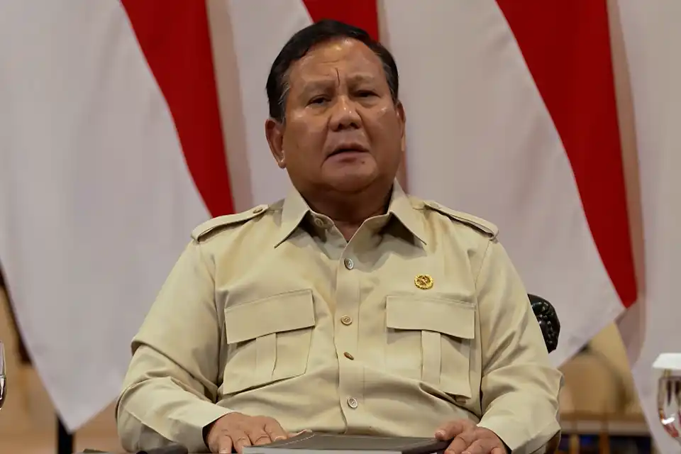 Prabowo Bahas Penanganan Karhutla dan Tawaran Bantuan Negara Tetangga