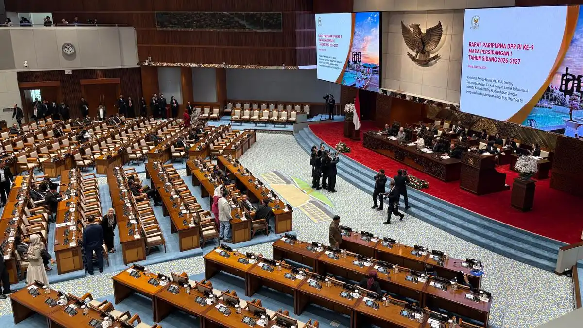Doli Kurnia Tantang Hasyim Asy’ari Buka Bukti Polemik Syarat Pendidikan Capres-Cawapres