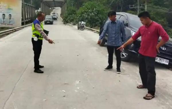Kecelakaan Beruntun di Dekat Jembatan Way Sekampung, Dua Pelajar Meninggal