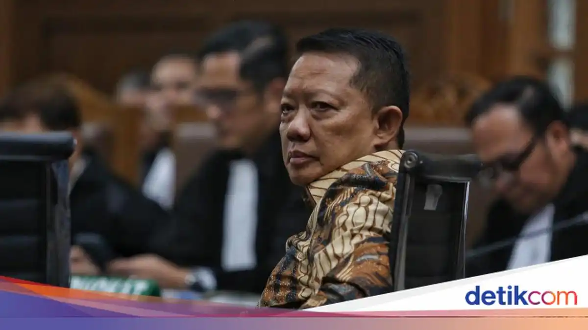 Febrie Adriansyah Minta Dakwaan Pemerasan Dibatalkan dan Segera Dibebaskan