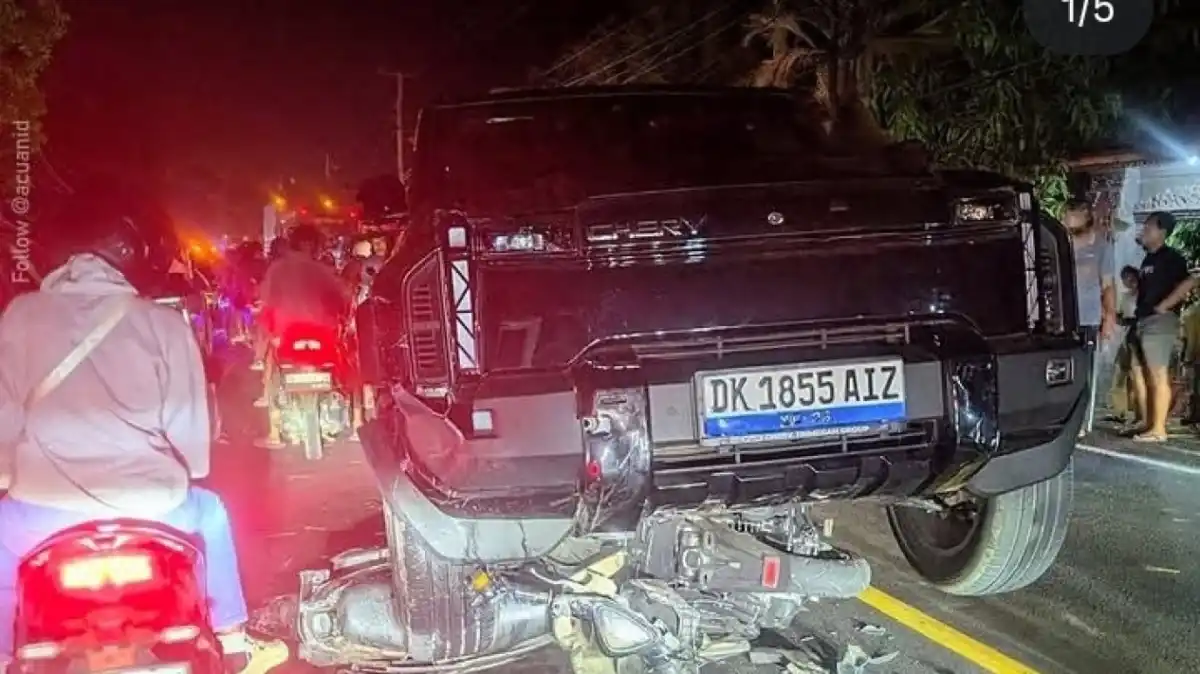 Kecelakaan di Antrean BBM Jembrana: Tiga Motor Terserempet, Satu Orang Luka