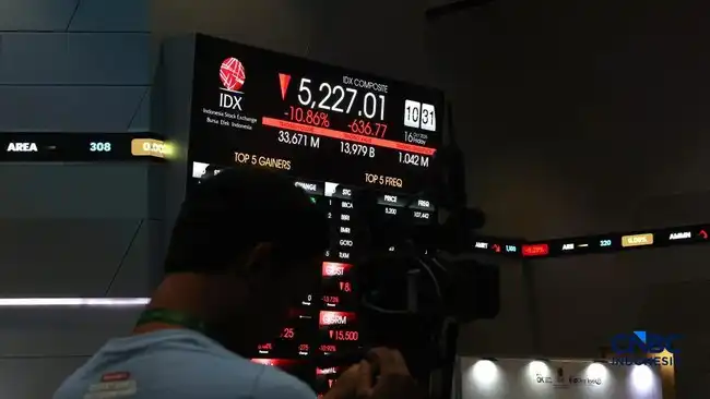 IHSG Merosot 10,86 Persen, Tekanan Terbesar Datang dari Sektor Infrastruktur