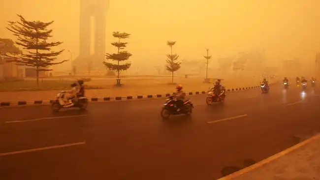 Kemarau dan Panas Ekstrem Indonesia: Pemicu, Risiko Karhutla, serta Kewaspadaan Cuaca