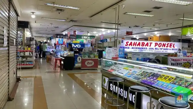 Pasar Smartphone Global Tertekan, Samsung Masih Memimpin Pengiriman 2026