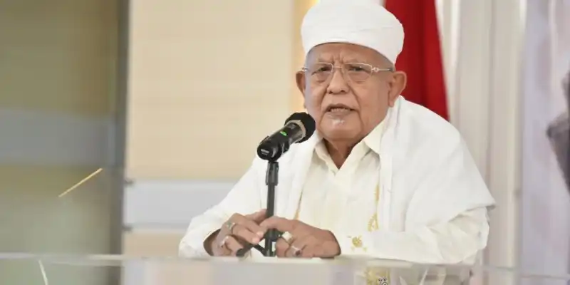 Syukron Makmun, Pengasuh Daarul Rahman yang Dijuluki Singa Podium, Wafat