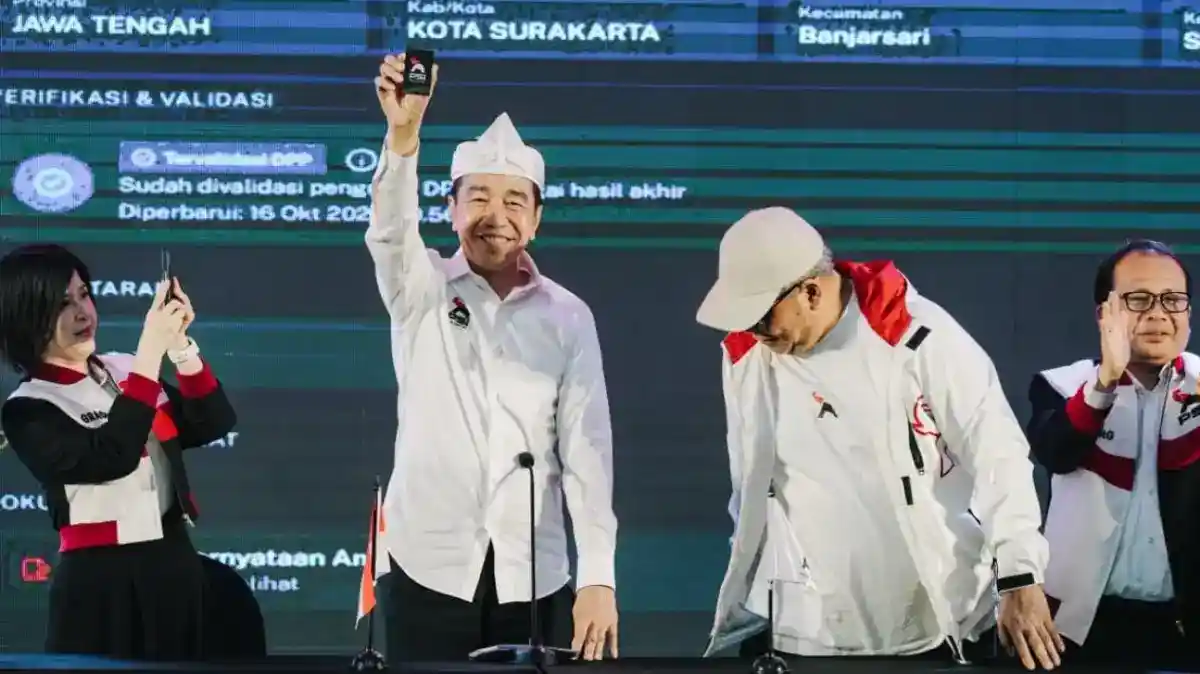Desakan Kader PSI untuk Jokowi dan Rencana Rapimnas di Surabaya