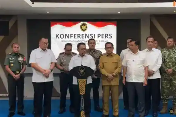 Stok BBM Nasional Diklaim Cukup 16 Hari, Keterlambatan Kapal Picu Antrean di Bali