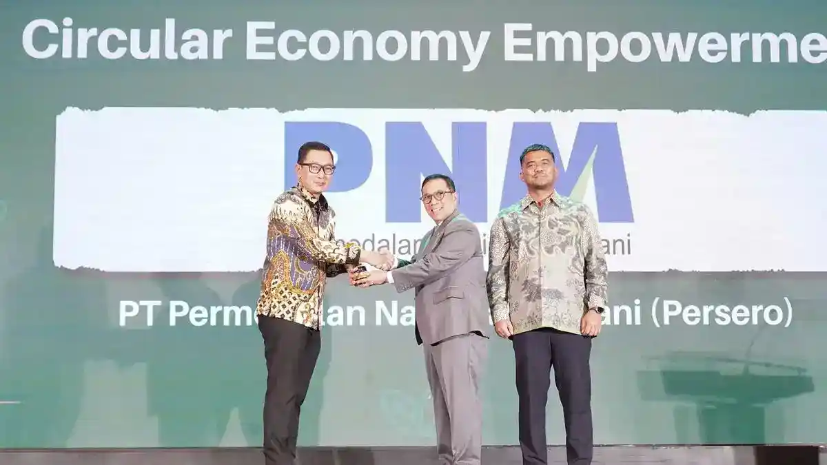 Dari Dapur ke Tabungan, Program Kembangs Dorong Ibu Mekaar Kelola Sampah