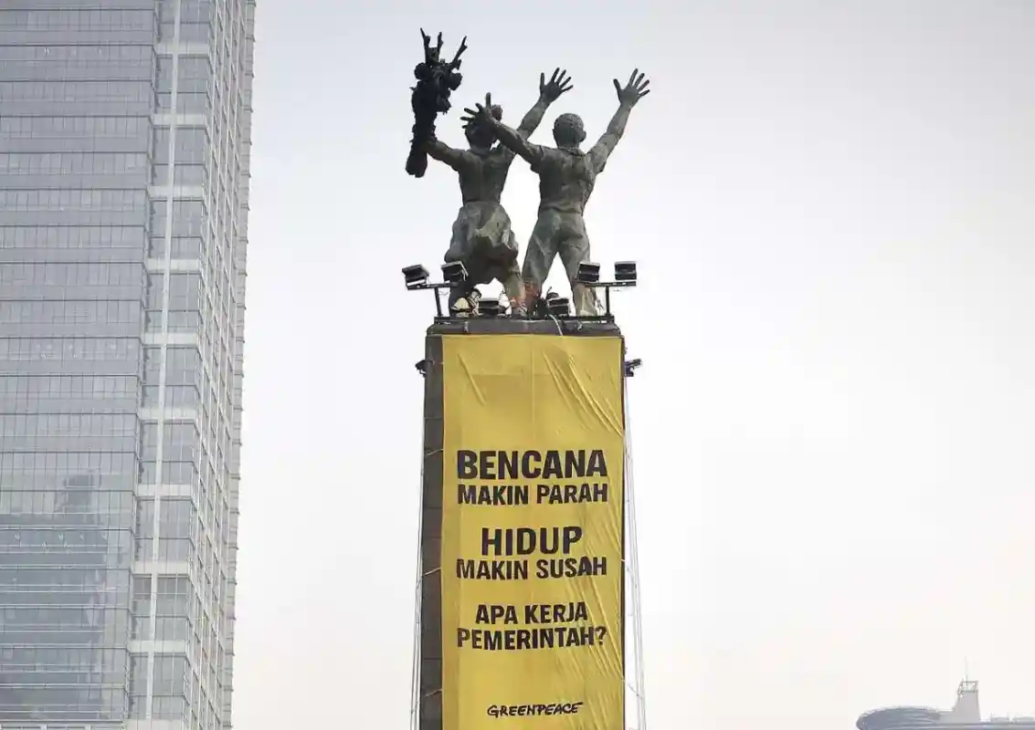 Respons Istana atas Aksi Greenpeace di Bundaran HI soal Karhutla