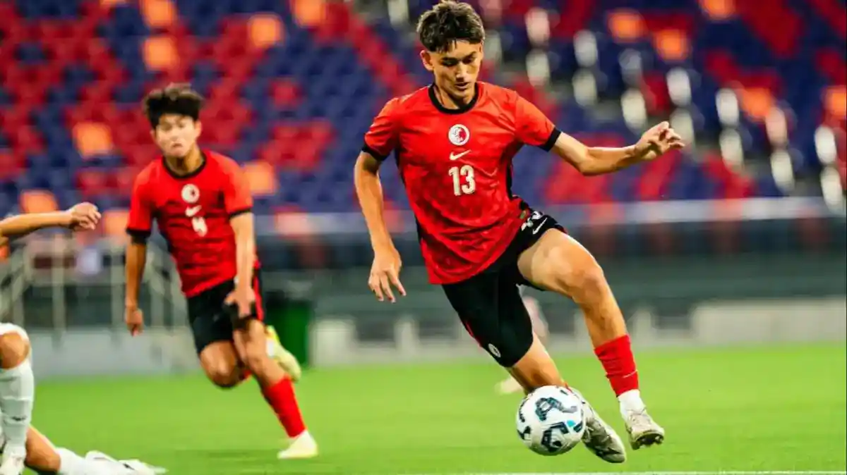 Sorotan Sepak Bola: Naturalisasi Timnas, Talenta Muda, dan Kabar Klub