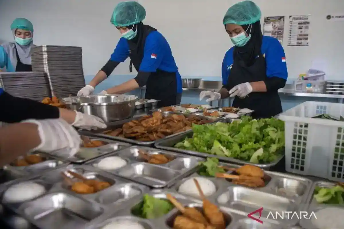 BGN Perketat Pengawasan Dapur dan Disiplin Petugas Program MBG