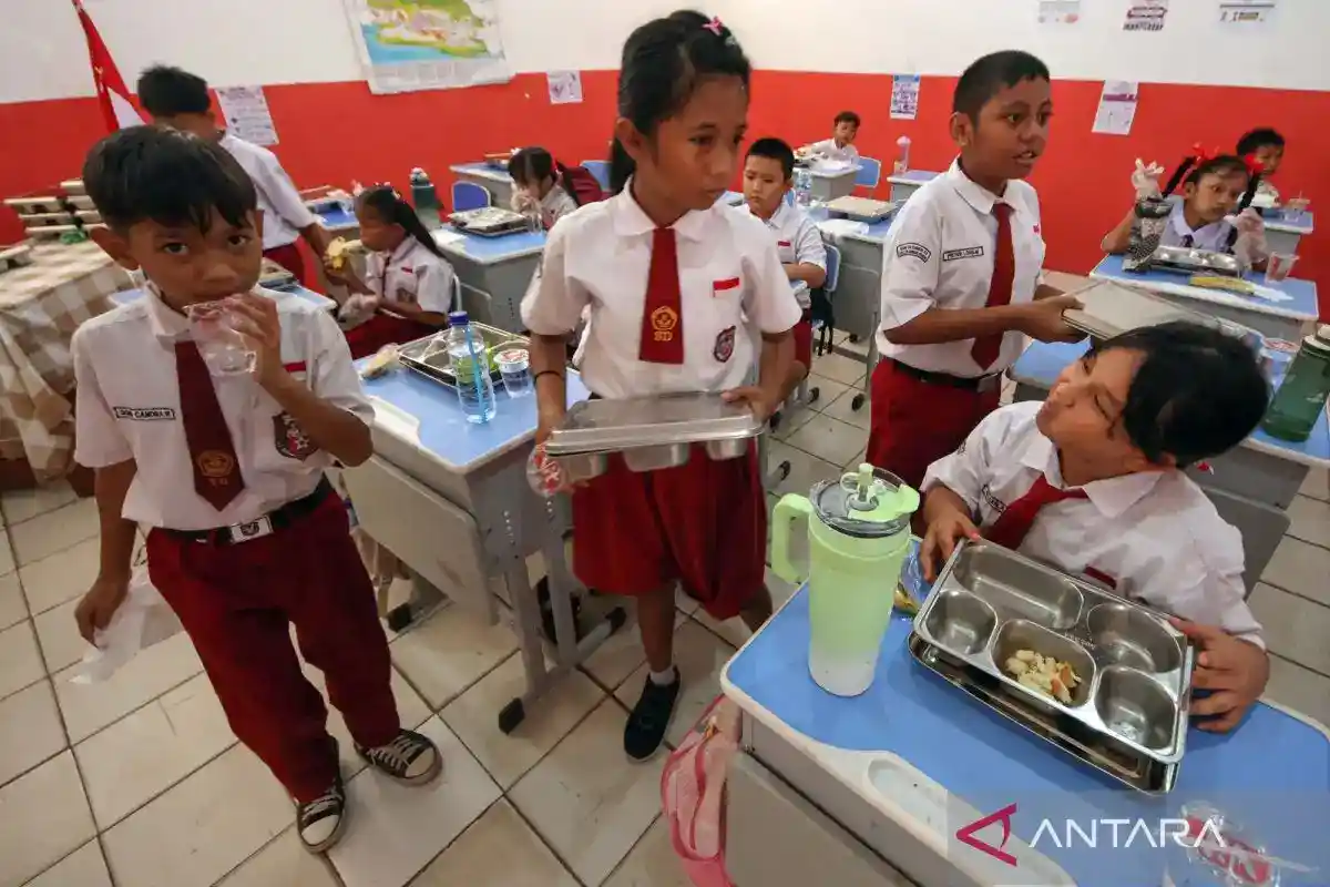 Program MBG Dikaitkan dengan Turunnya Angka Siswa yang Belajar dalam Keadaan Lapar