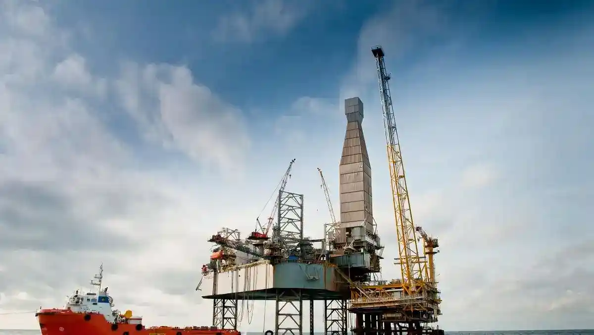 Harga Minyak Menguat, Penerimaan Hulu Migas Indonesia Diproyeksi Lampaui Target