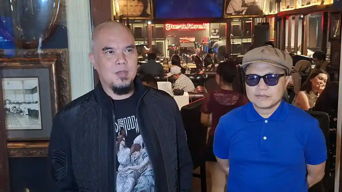 Ahmad Dhani dan Sandhy Sondoro Buka Karaoke Night, Cerita Salah Sebut Nama Jadi Sorotan